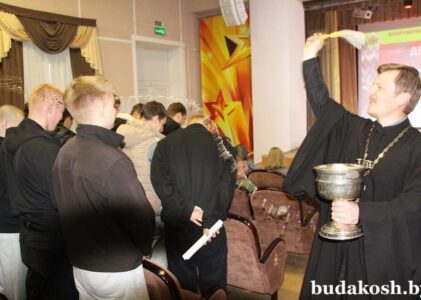 В районном Доме культуры прошел День призывника